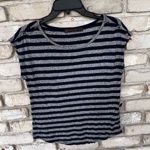 Outback red blue and gray stripe sleeveless top